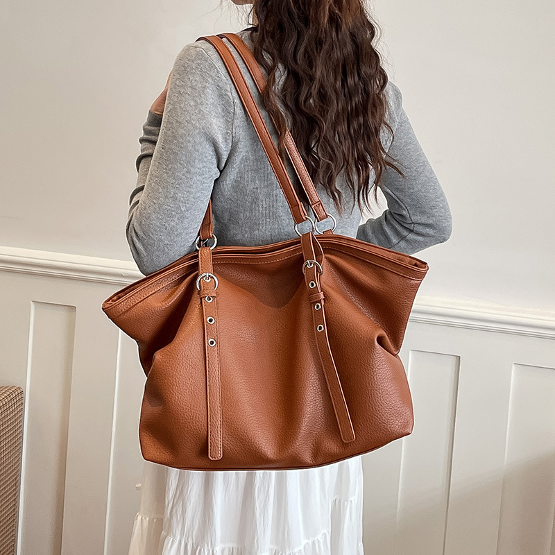 Women Bags Aldo - Женская сумка Rivet из мягкой искусственной