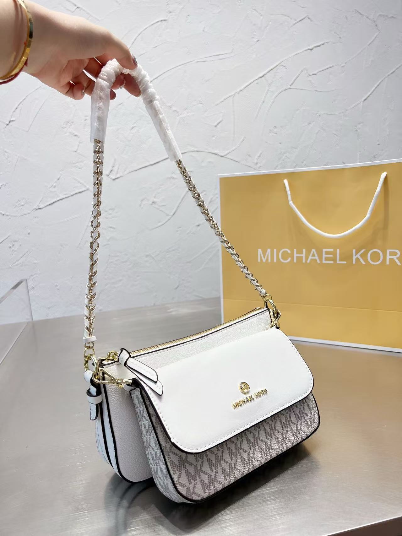 Women'S Bags Michael Kors - Совершенно новая женская сумка Michael Kors
