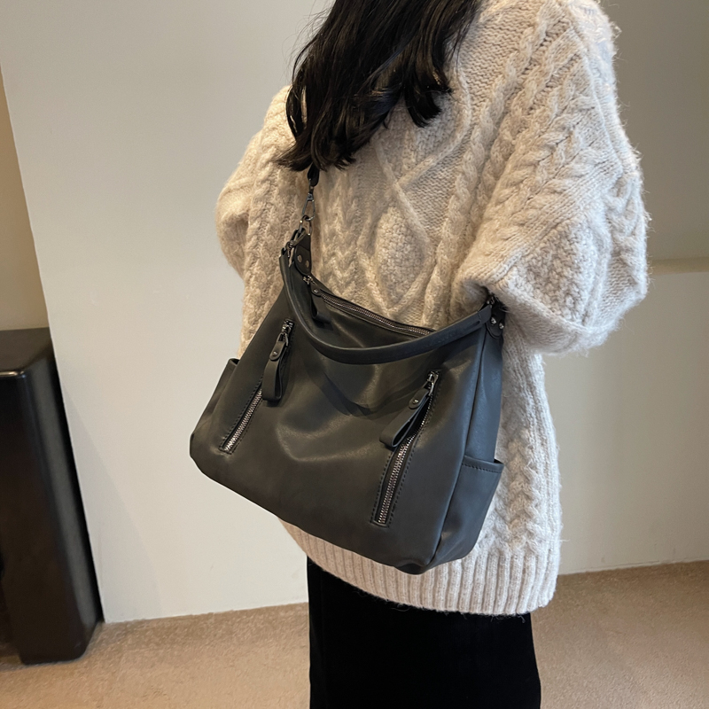 Новая однотонная универсальная – обзор и цена Women Bags Mk