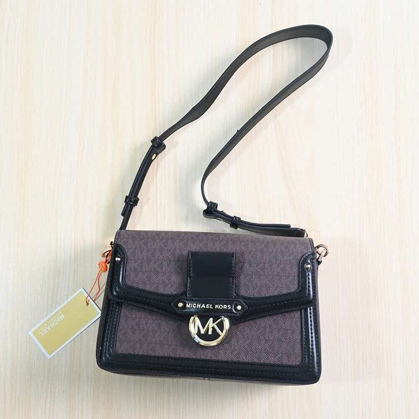 Новые минималистичные стильные – обзор и цена Women Bags Mk
