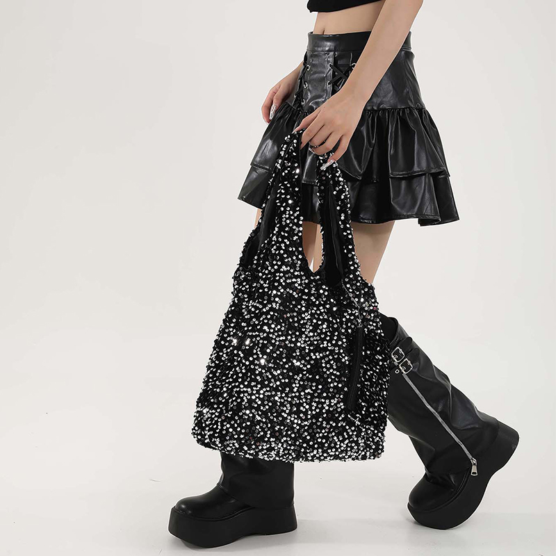 Женская большая сумка, модная  – обзор и цена Women'S Reebok Bags