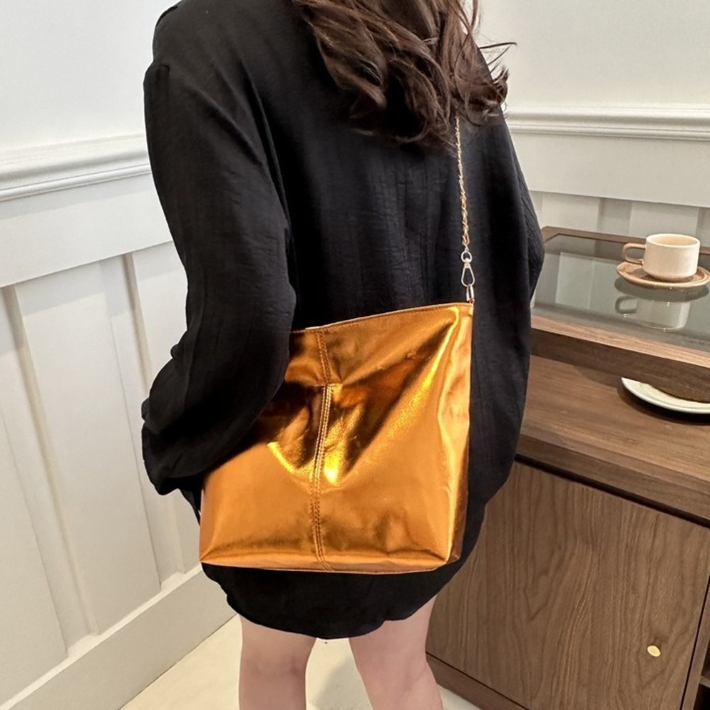 Ретро-сумка-тоут из блестящей  – обзор и цена Women Bags Aldo
